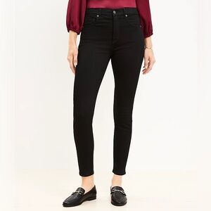 Never worn Ann Taylor LOFT high waisted skinny ankle jeans